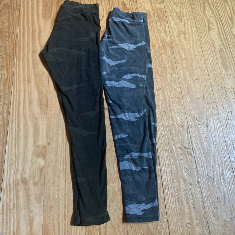 Garage camo leggings, 2 pair